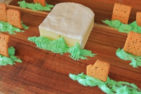 Your Halloween Party Needs a Scary Charcuterie Board | Lifehacker