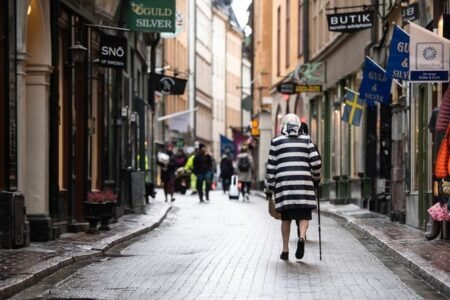 En Suède, l’extraordinaire succès d’un roman sur la vieillesse