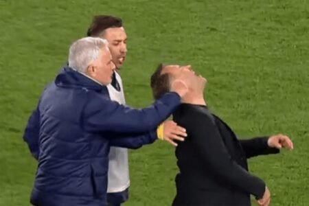 Fenerbahce accuse Galatasaray boss of performing ‘as if he’d been shot’ in Jose Mourinho bust-up