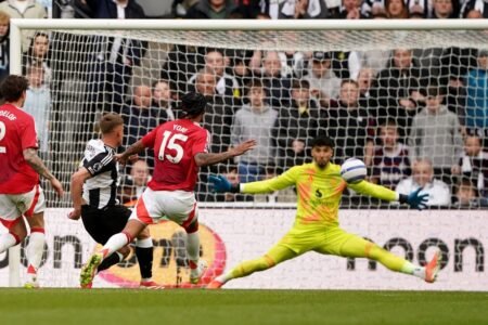 Harvey Barnes evokes as Newcastle ship Eddie Howe finest needs with Man Utd win
