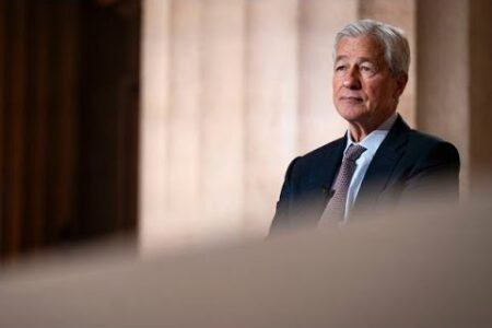 ‘Stormy Seas’: Jamie Dimon Sums Up Banks’ Gloomy Global Outlook