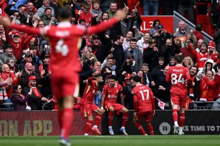 Liverpool vs West Ham LIVE: Salah conjures up excellent Reds opener to mark contract extension